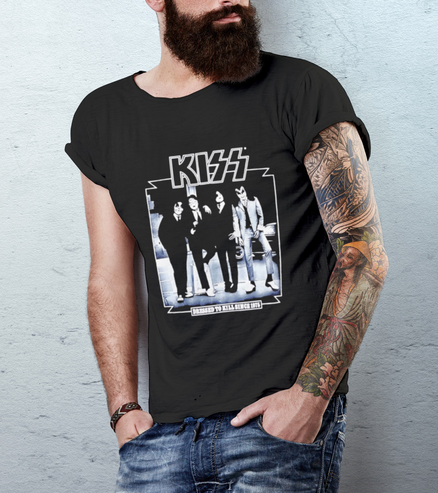 Kiss Dressed To Kill Since 1975 Rock Music Band T-Shirt