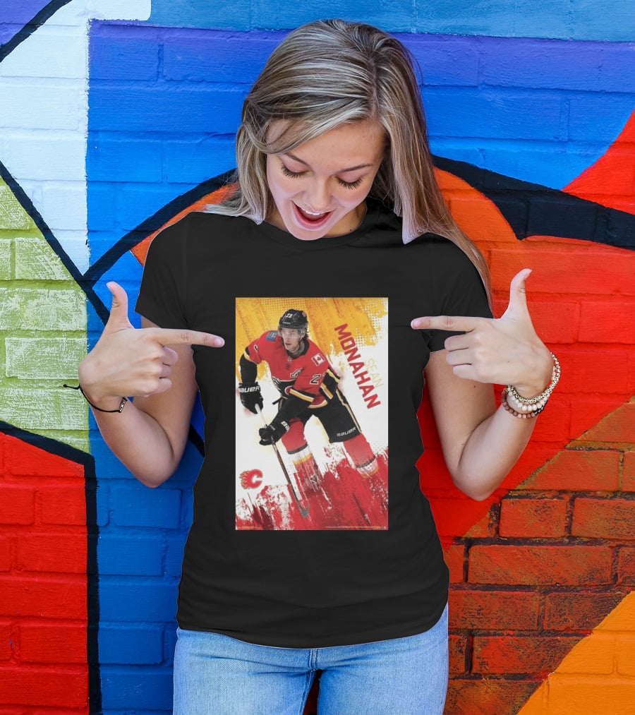 Sean Monahan Calgary Flames NHL Hockey Action T-Shirt
