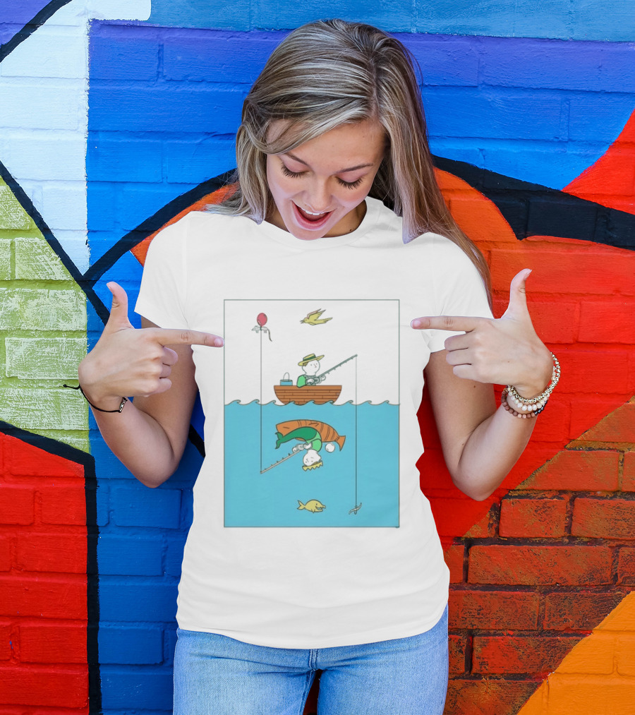 Owenbroadcast Fishing Bear With Turtle And Balloon T-Shirt
