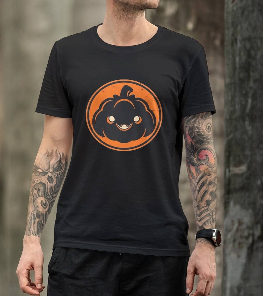 Jack O' Lantern Pumpkin Face Distressed Vintage Halloween Icon Orange Circle T-Shirt