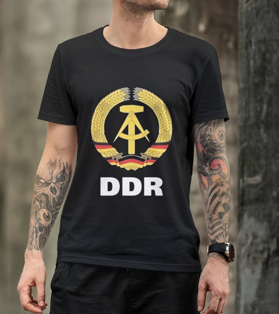 DDR German Democratic Republic Emblem East Germany T-Shirt