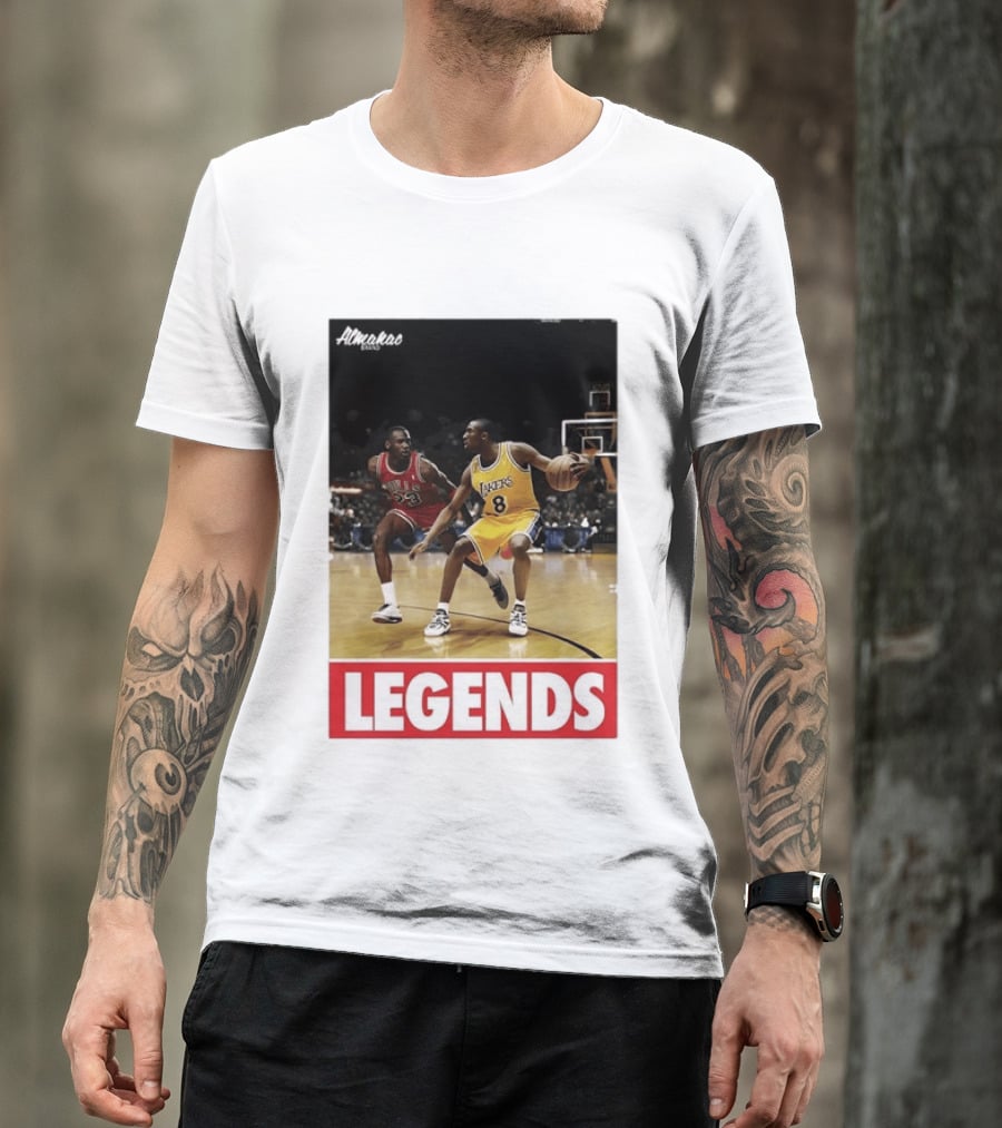 Michael Jordan Vs Kobe Bryant Legends Chicago Bulls Lakers T-Shirt