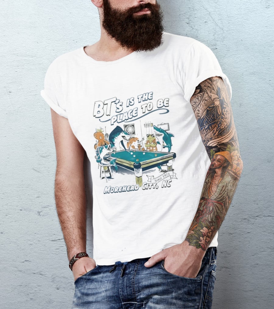 BT's Is The Place To Be Morehead City NC Since 1972 Pool Hall Sea Creatures Playing Billiards T-Shirt