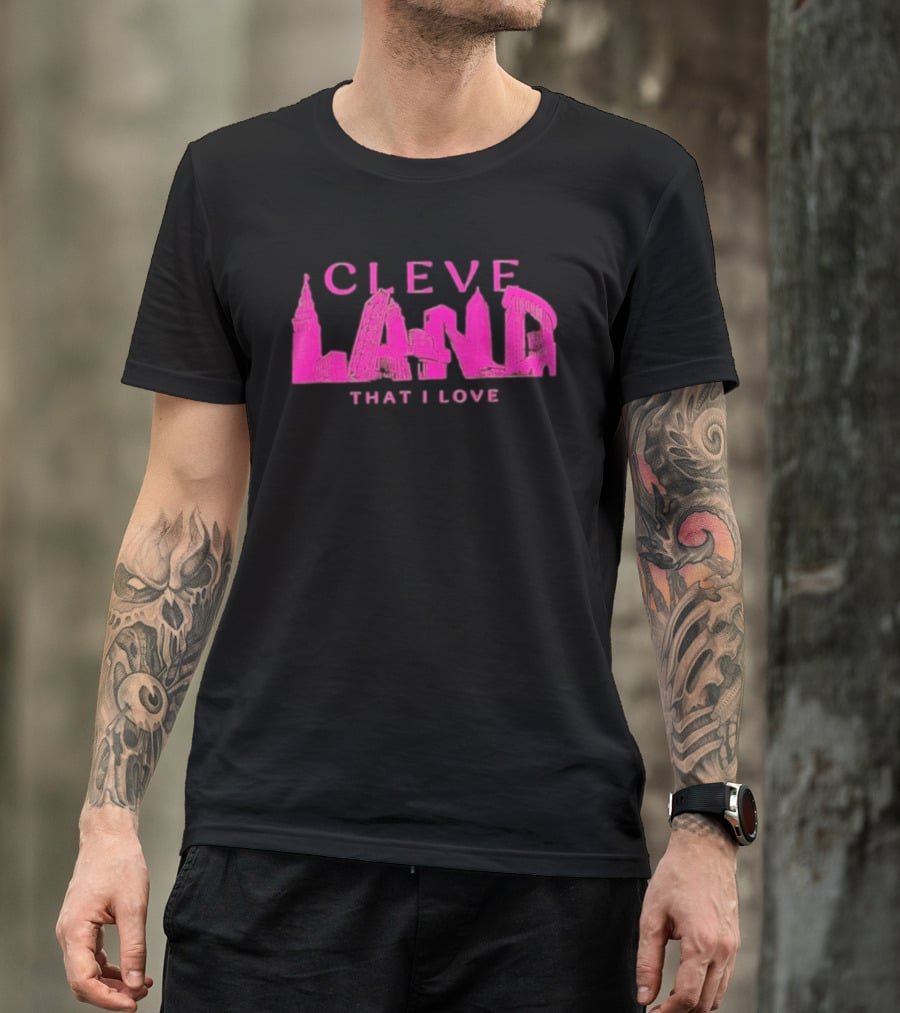 Cleveland Landmarks That I Love Pink Skyline T-Shirt