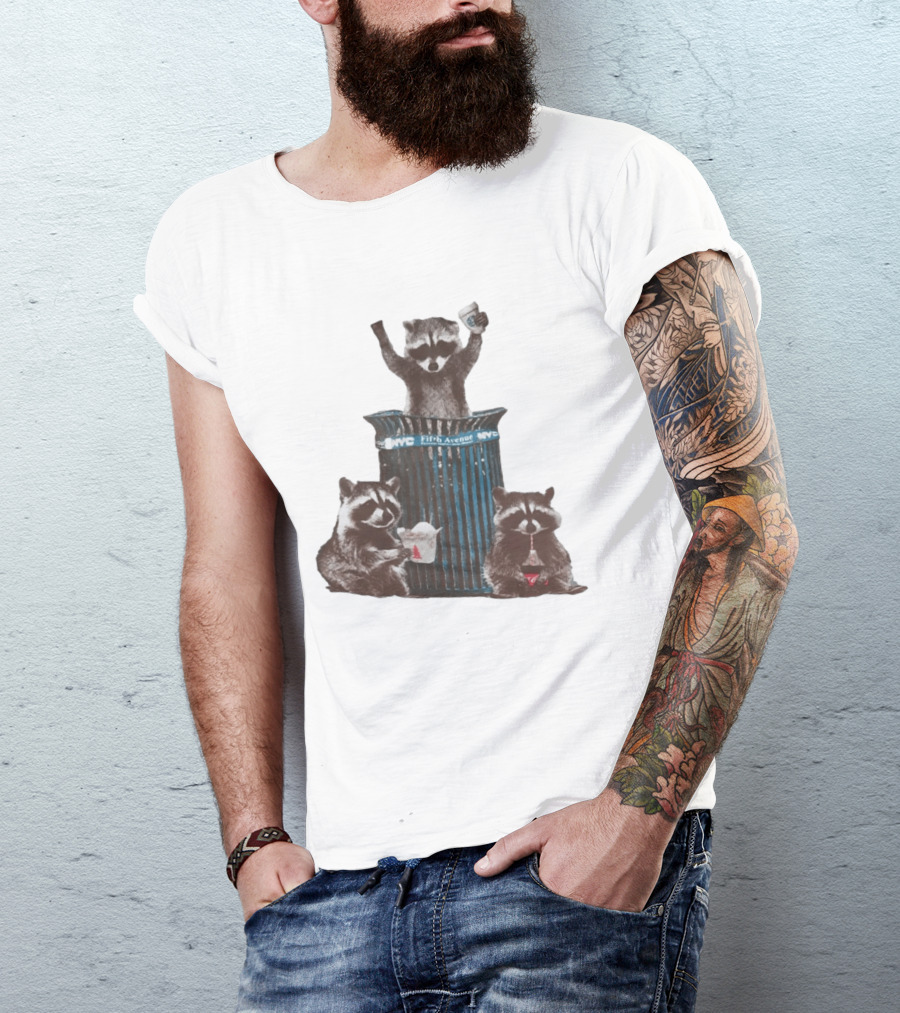 NYC Fifth Avenue Raccoons In Trash Can Pizza Coffee T-Shirt