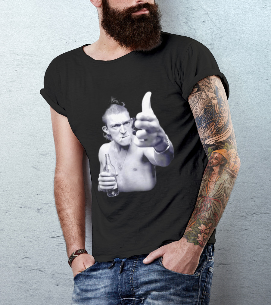Vincent Cassel Vinz La Haine Iconic Movie Scene T-Shirt