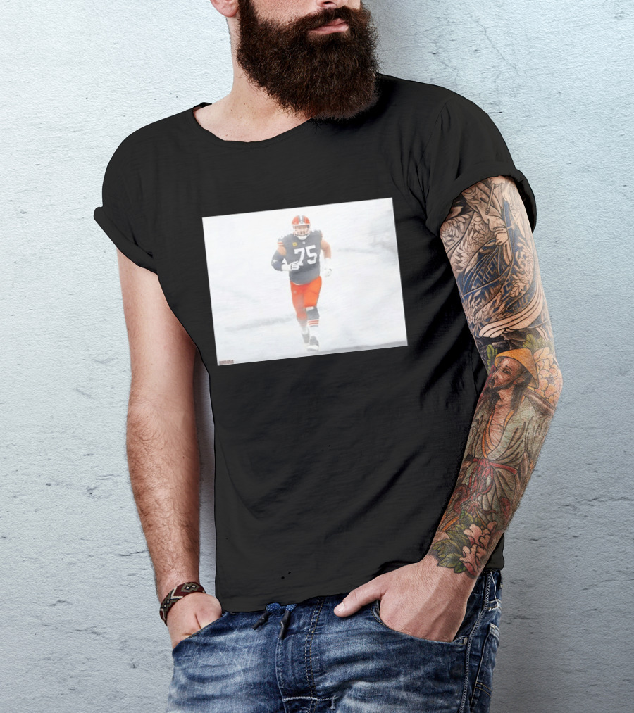 Joel Bitonio Cleveland Browns Number 75 Football Legends T-Shirt