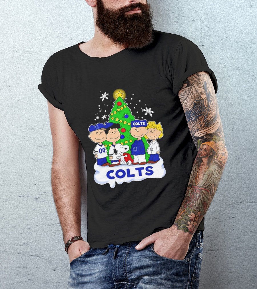 Peanuts Characters Indianapolis Colts Christmas Tree Snoopy Woodstock Snowflakes T-Shirt