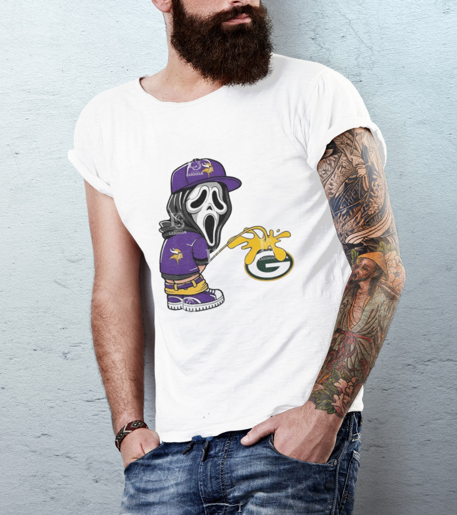 Minnesota Vikings Ghostface Piss On Green Bay Packers T-Shirt