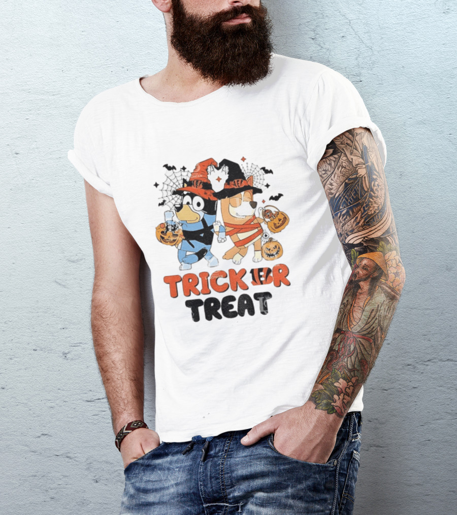 Philadelphia Eagles Bluey Trick Or Treat Halloween Character Costumes T-Shirt
