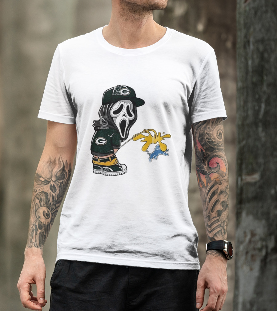Green Bay Packers Ghostface Pissing On Detroit Lions NFL Rivalry T-Shirt