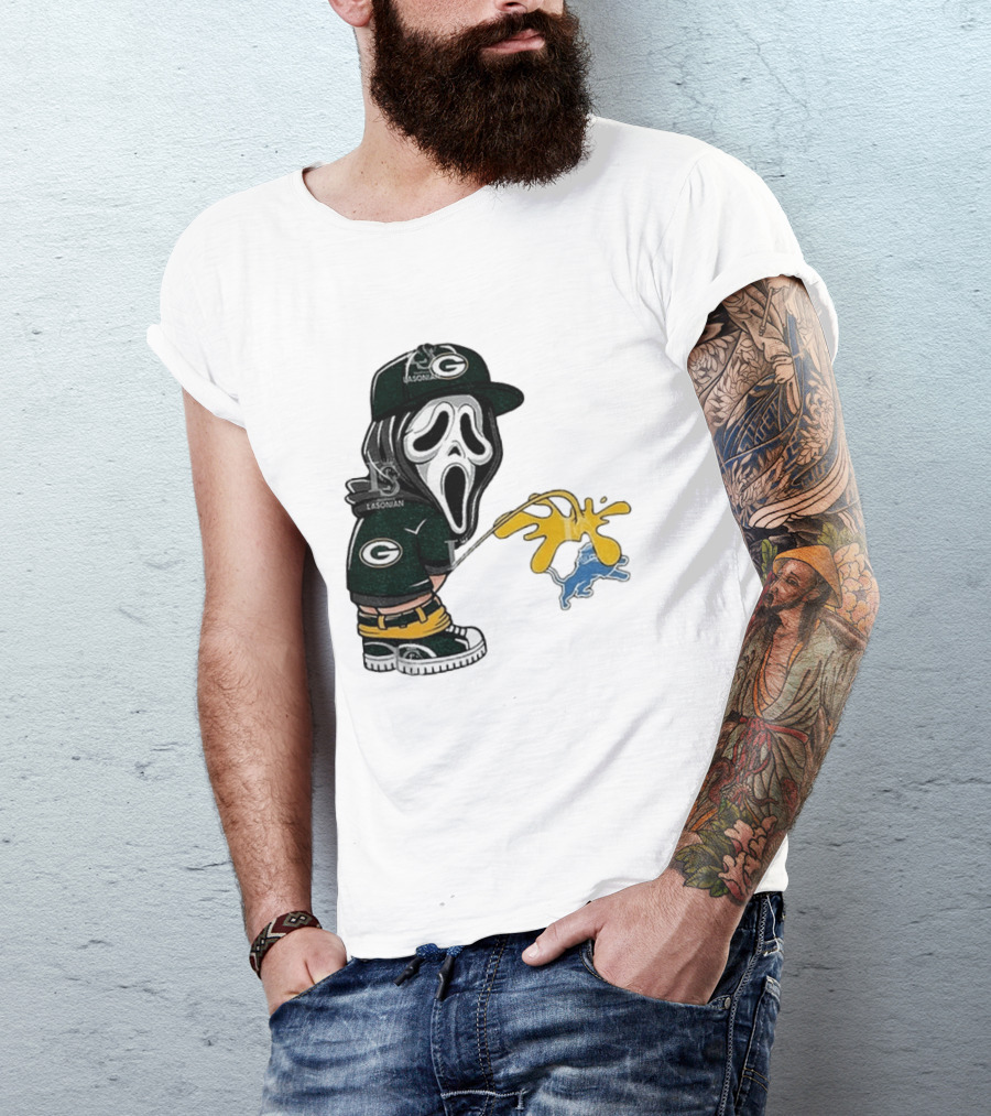 Green Bay Packers Ghostface Pissing On Detroit Lions NFL Rivalry T-Shirt