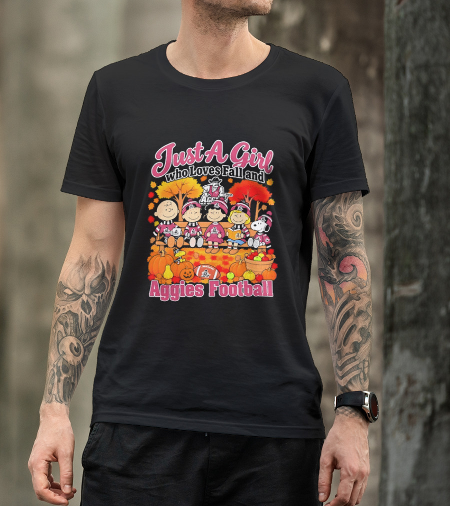 Just A Girl Who Loves Fall And Aggies Football With Charlie Brown And Snoopy T-Shirt