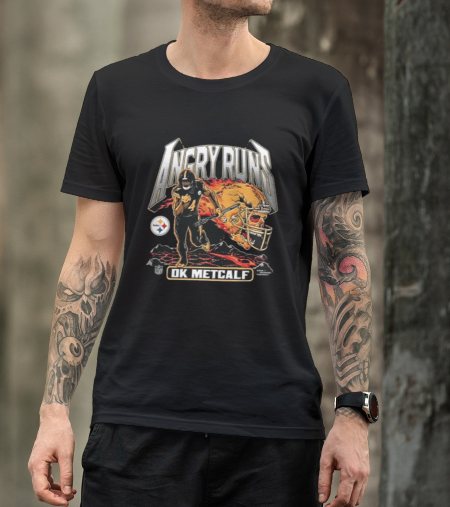 Pittsburgh Steelers Angry Runs DK Metcalf Football NFL Player T-Shirt