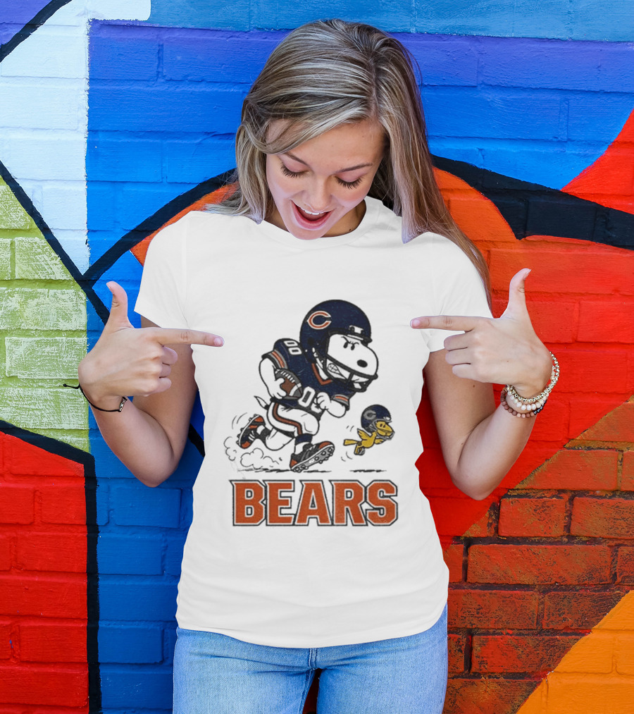Chicago Bears Snoopy And Woodstock Football Team Fan T-Shirt