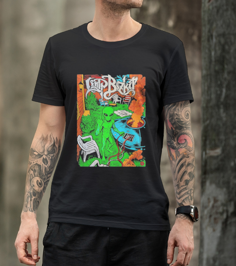 Limp Bizkit Alien Backyard Scene Nashville Tennessee The Truth October 11 And 12 2026 T-Shirt