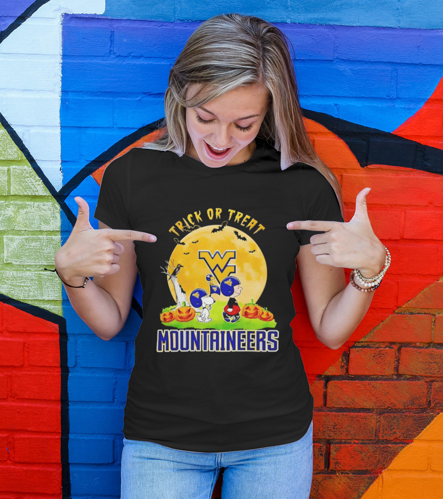 West Virginia Mountaineers Trick Or Treat Halloween With Charlie Brown And Snoopy T-Shirt