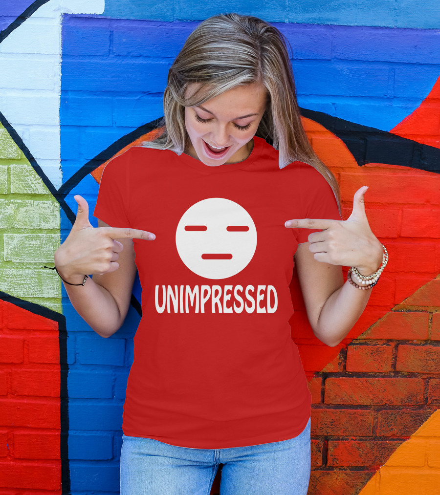 Unimpressed Mood Icon Carol Anne Talks Comics T-Shirt