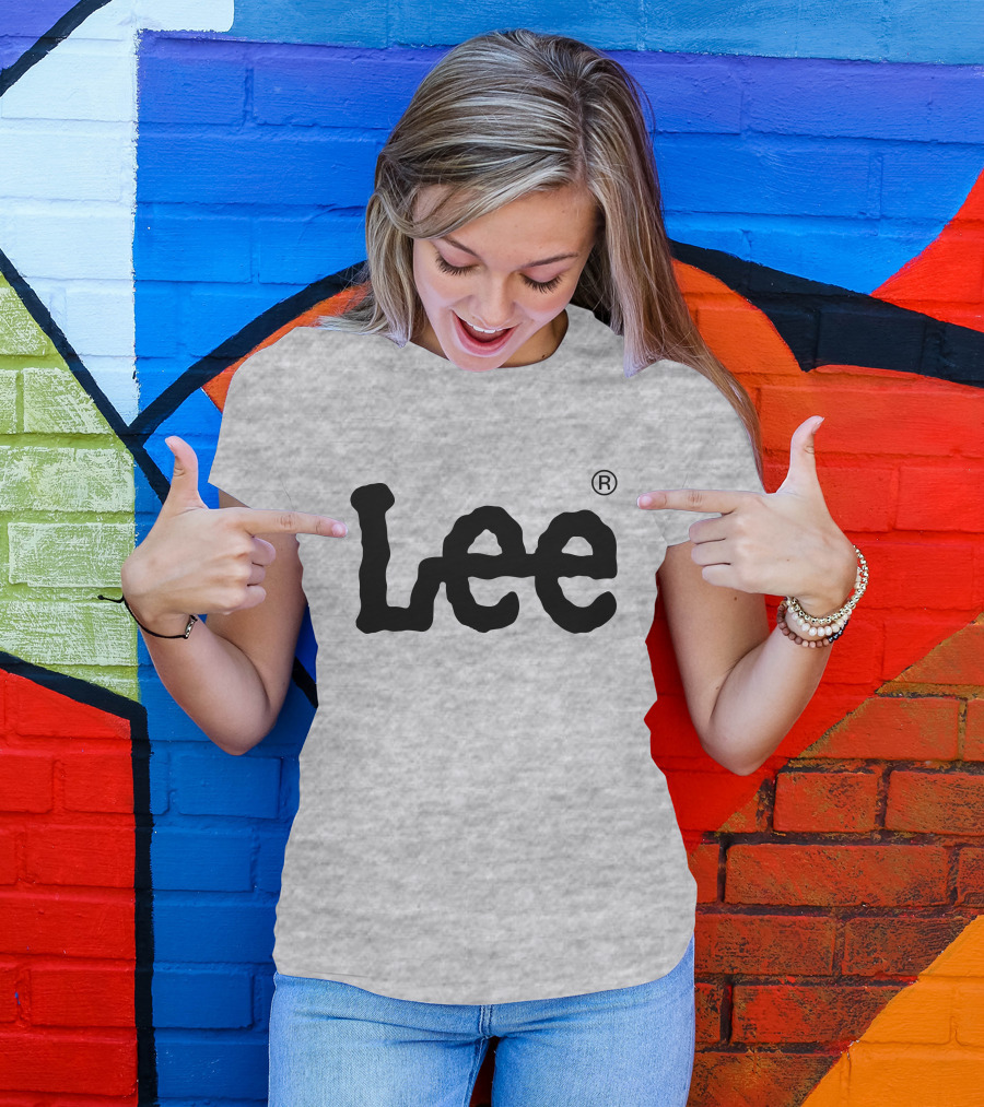 Lee Red Velvet Yeri Big Twitch T-Shirt