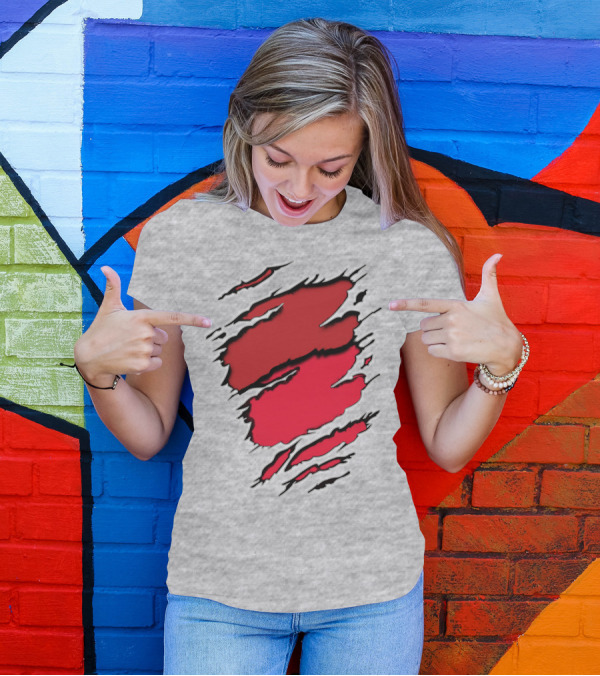 5 Chi Car Red And Black Claw Marks T-Shirt