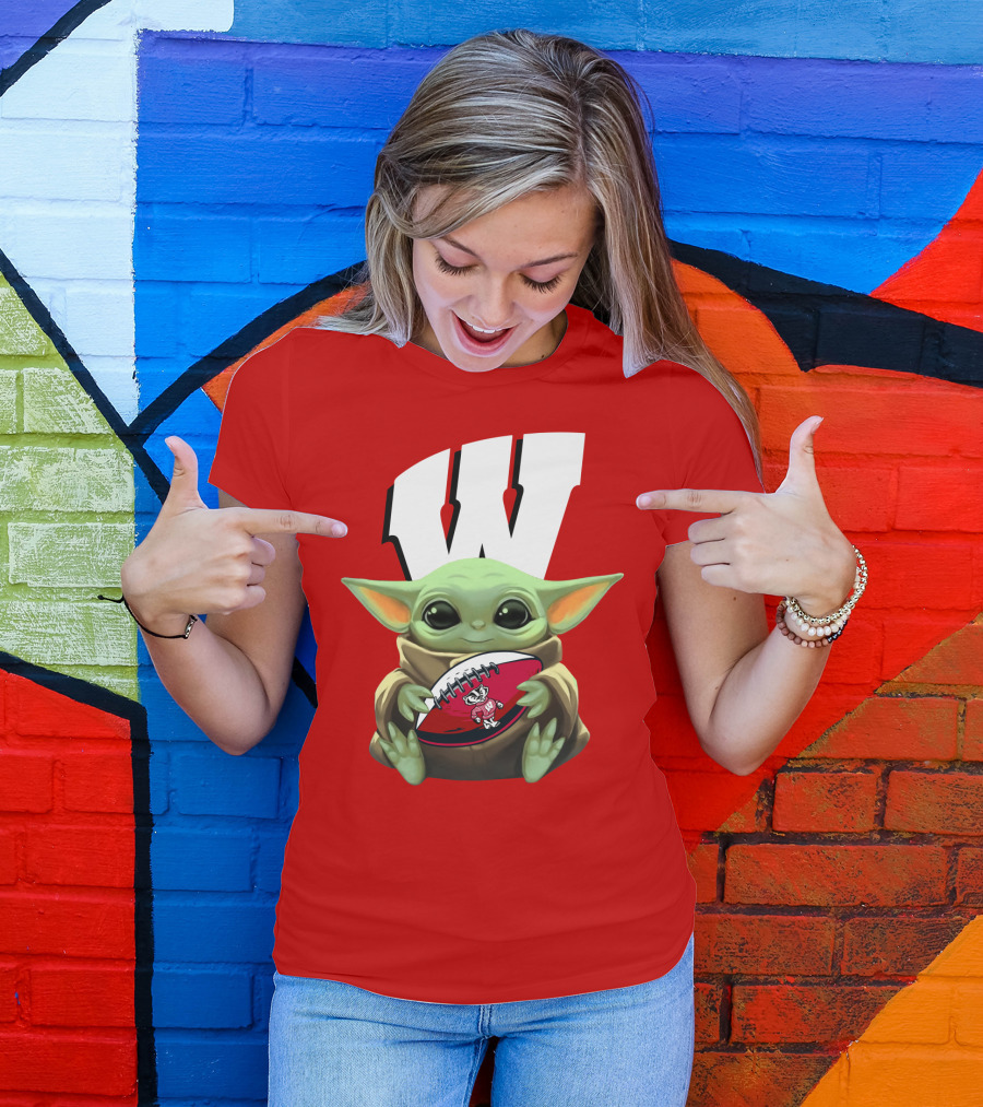 Baby Yoda Wisconsin Badgers Football T-Shirt