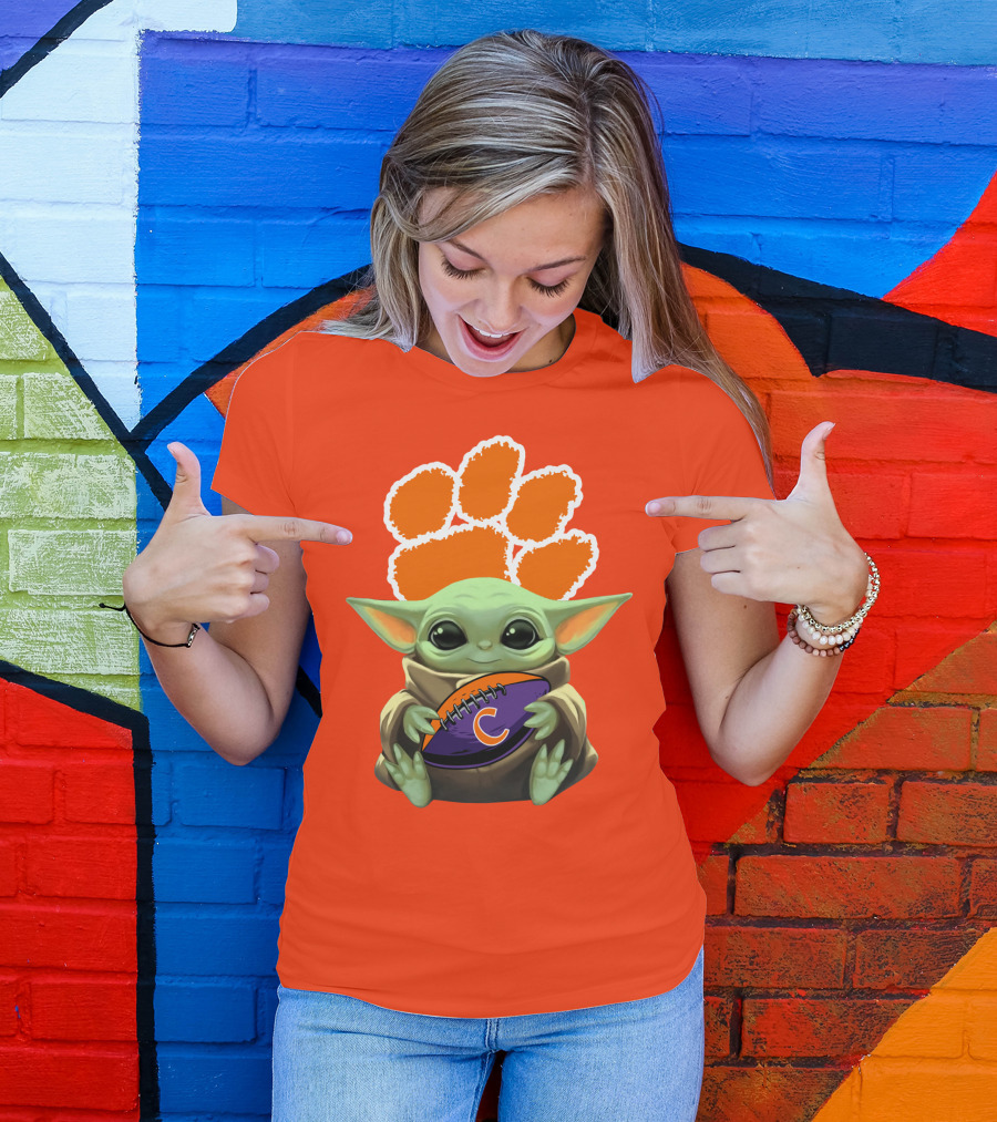 Clemson Tigers Baby Yoda Football Fan T-Shirt