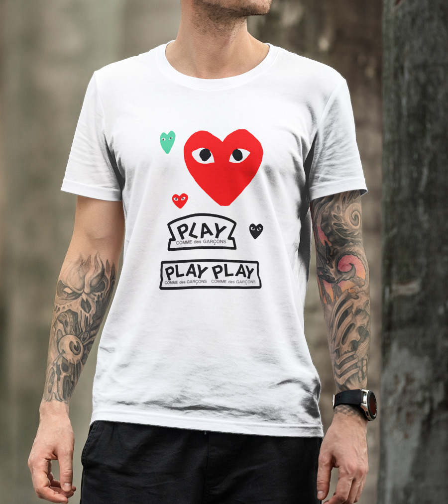 PLAY Comme Des Garçons Heart Faces T-Shirt