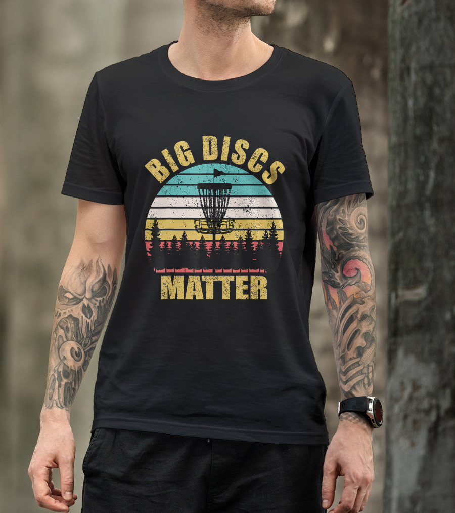 Big Discs Matter Funny Frisbee Golf Retro Sunforest Striped T-Shirt