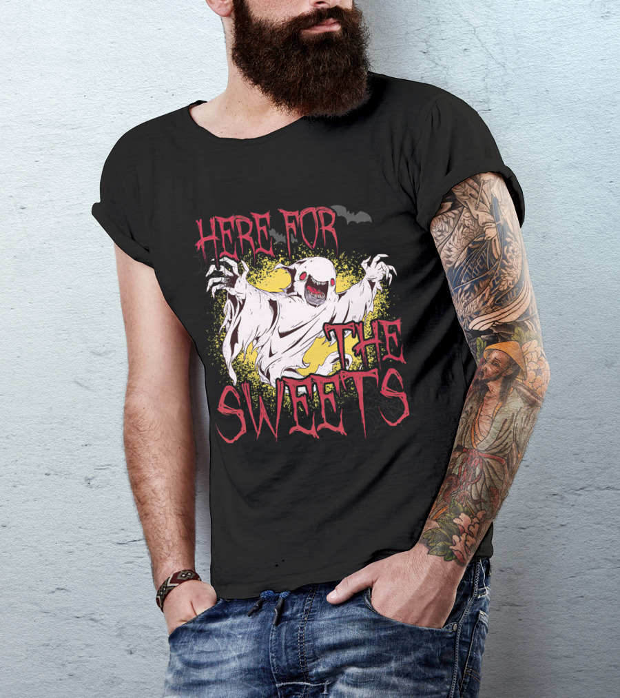 Here For The Sweets Ghost Costume With Ghosts For Halloween T-Shirt