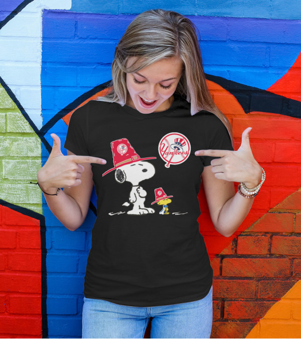 Yankees Snoopy Woodstock Baseball Hat T-Shirt