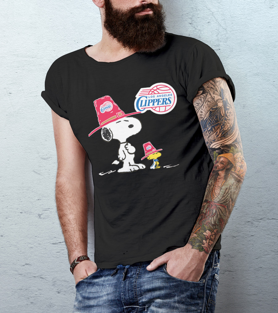Los Angeles Clippers Snoopy With Woodstock In Team Hats T-Shirt