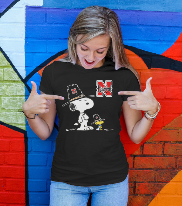 Nebraska Huskers Snoopy Woodstock Pilgrim Hat T-Shirt