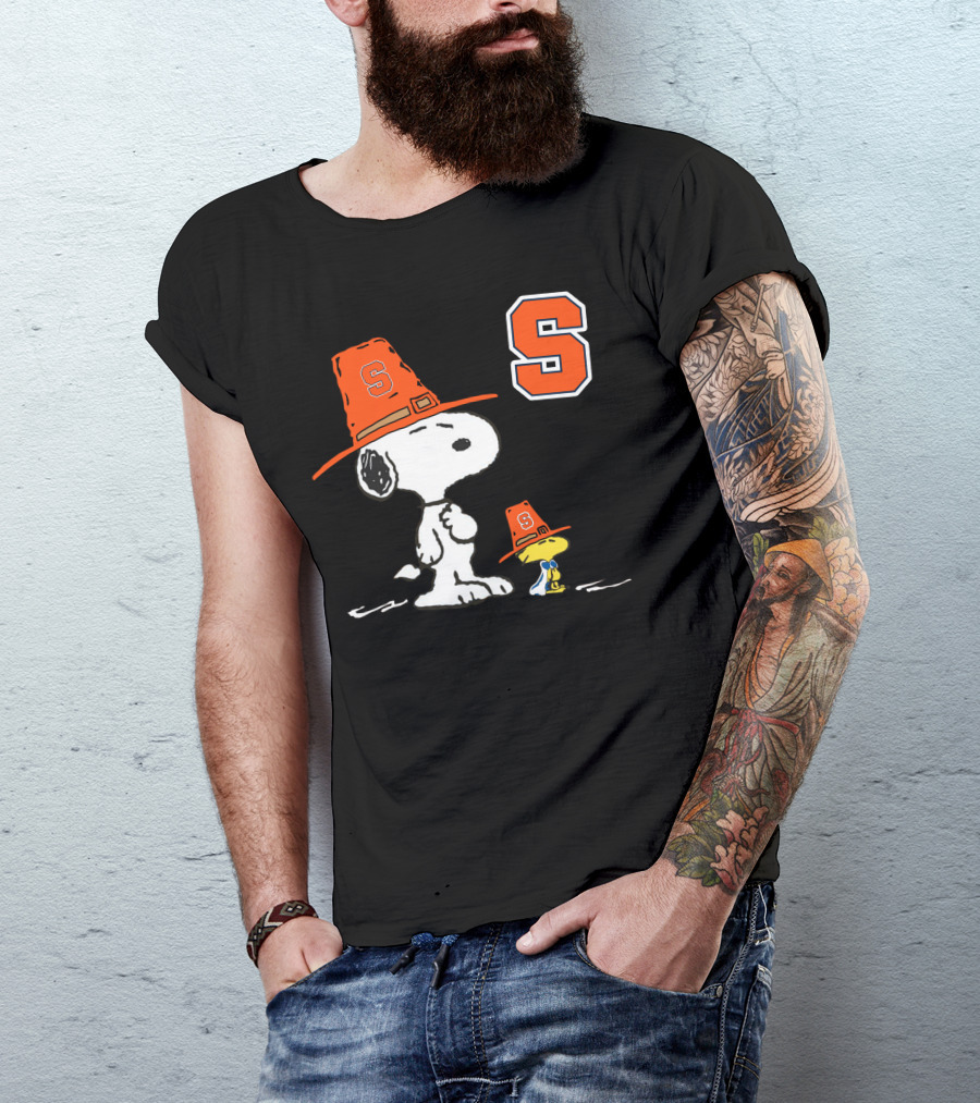 Syracuse Orange Snoopy Woodstock Pilgrim Hats T-Shirt