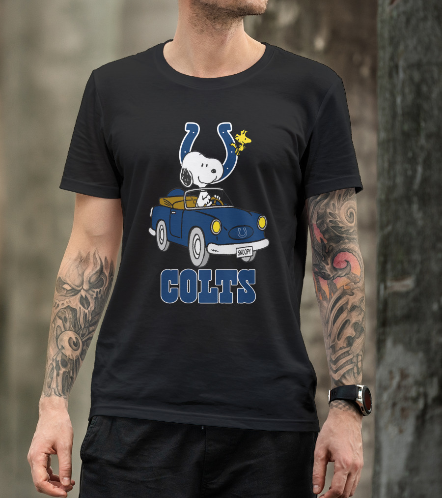 Colts Snoopy Woodstock Riding Blue Car T-Shirt