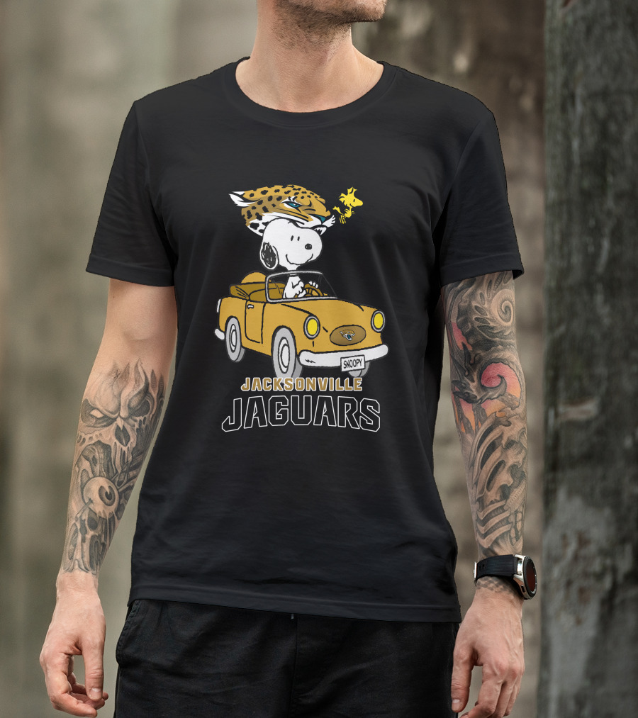 Jacksonville Jaguars Snoopy Driving Car With Woodstock T-Shirt