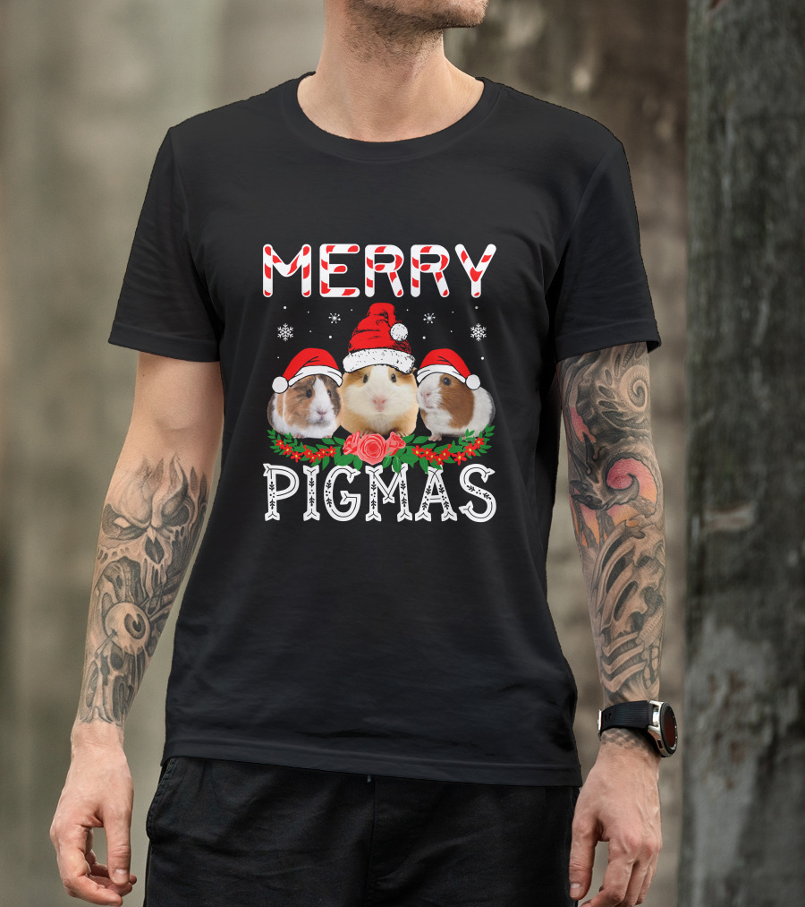 Merry Pigmas Christmas Guinea Pigs With Santa Hats And Snowflakes T-Shirt