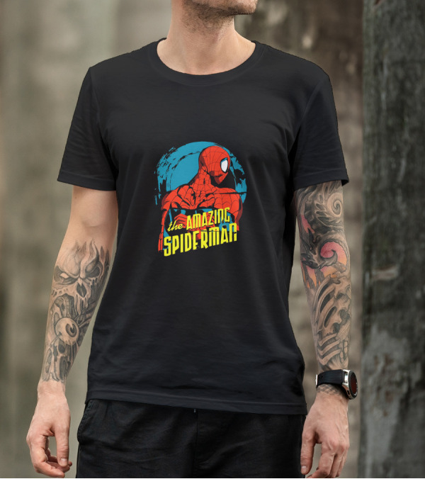 The Amazing Spiderman Heroic Pose T-Shirt