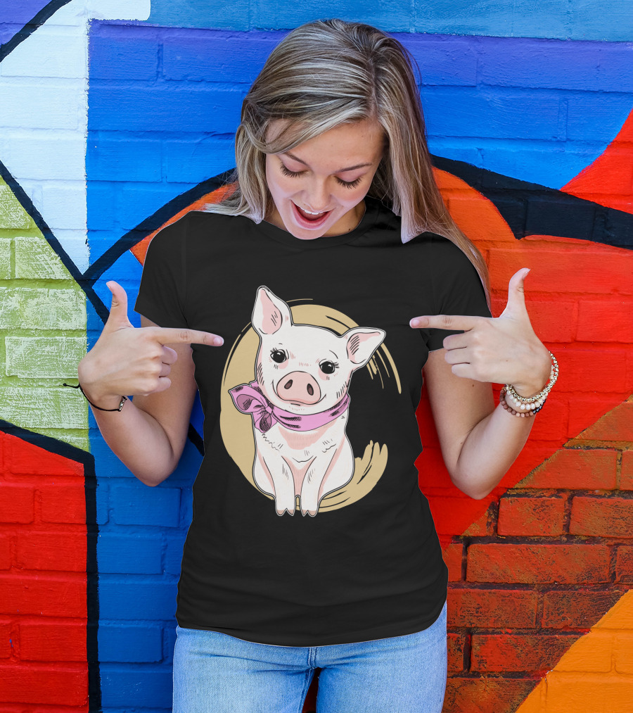 Funny Pig Wearing Pink Scarf T-Shirt
