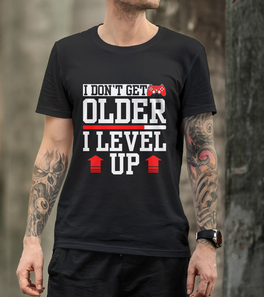 I Don't Get Older I Level Up Gamer Birthday Controller Retro T-Shirt