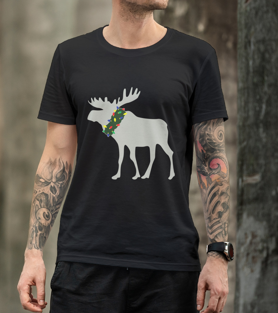 Moose With Festive Christmas Light Wreath T-Shirt