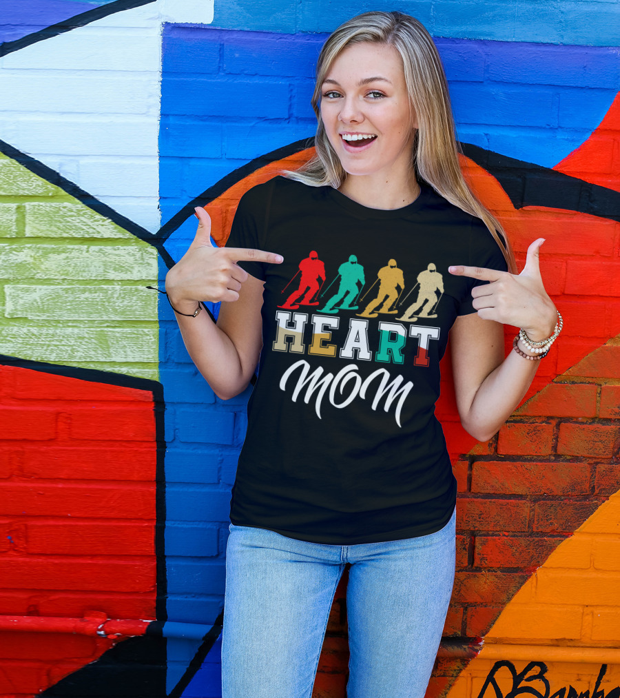 HEART MOM Skiing T-Shirt
