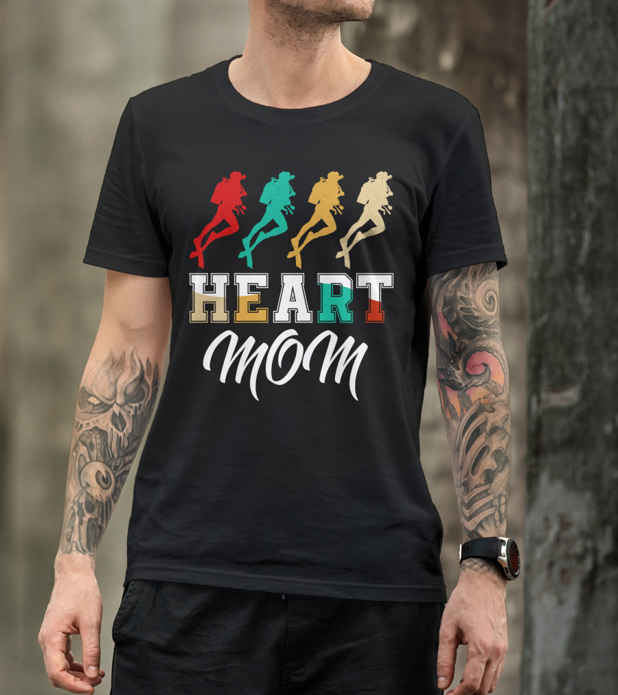 Heart Mom Scuba Diving T-Shirt