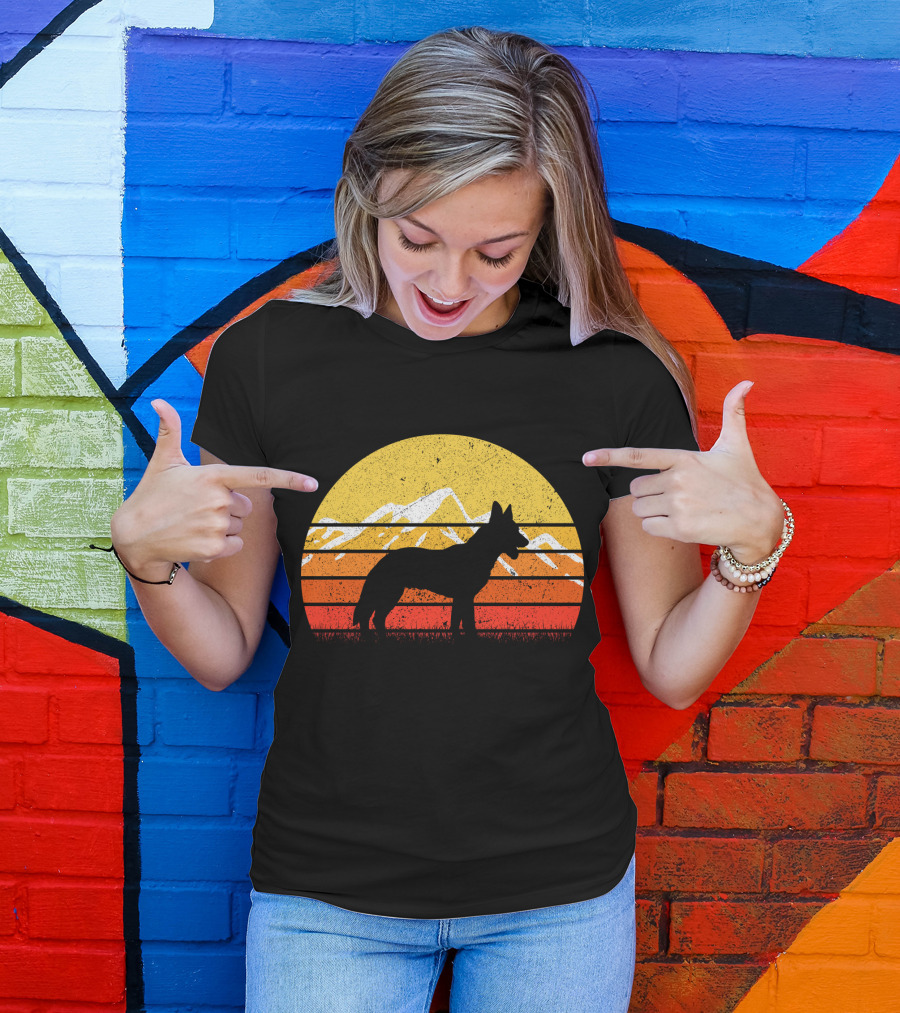 Retro Vintage Belgian Malinois Dog Sunset Mountain T-Shirt