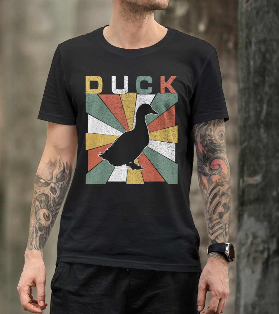 Duck Retro 70s Vintage Silhouette Sunburst T-Shirt