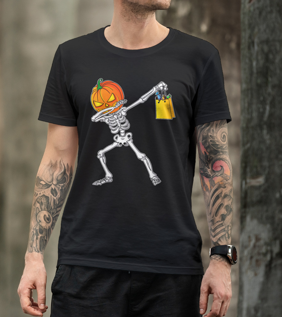 Funny Dabbing Skeleton With Pumpkin Head And Candy Bag For Halloween Kids T-Shirt