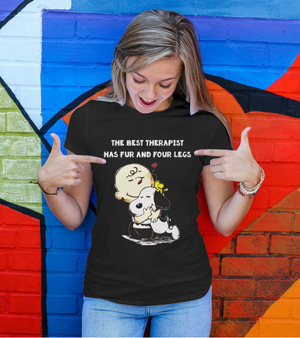 The Best Therapist Has Fur And Four Legs Charlie Brown Snoopy Woodstock Hug T-Shirt