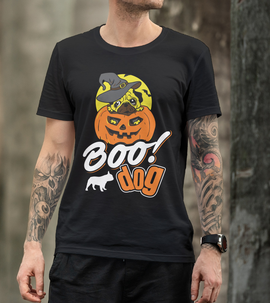 Boo Dog Pug In Witch Hat With Pumpkin Halloween T-Shirt