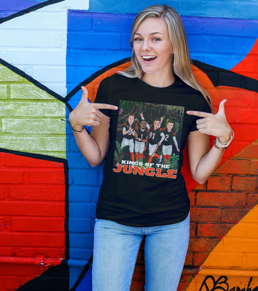 Big Cat Kings Of The Jungle Football Team Players T-Shirt