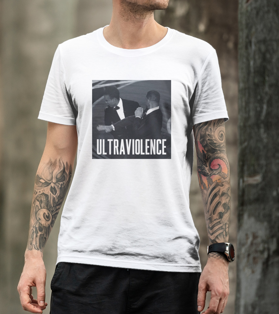 Ultraviolence He Hit Me And It Felt Like A Kiss Black And White Iconic Moment T-Shirt