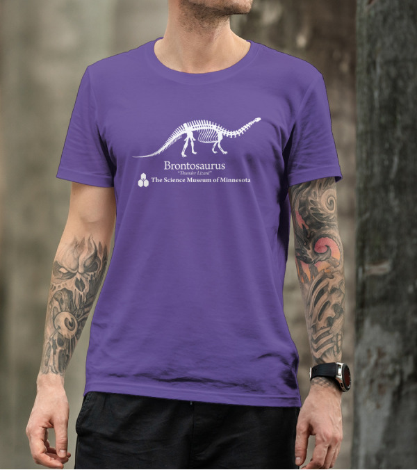 Brontosaurus Thunder Lizard Dinosaur Skeleton The Science Museum Of Minnesota T-Shirt